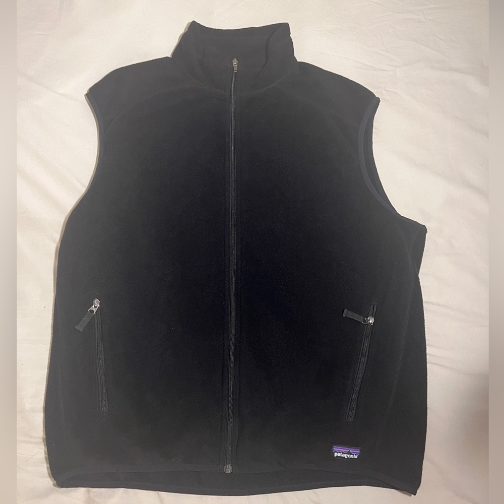Men’s Patagonia Synchilla Black Full Zip Vest XL